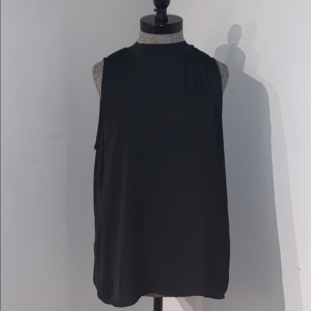 Sleeveless High Neck Tank Top